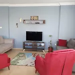 Barbaros Caddesi Apt